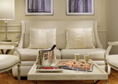 salottino in camera servizi-interni-salotto-camera-hotel-brunelleschi